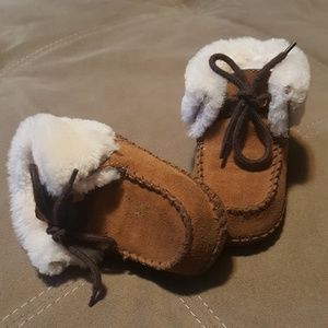 Sparrow I Booties - Uggs for babies